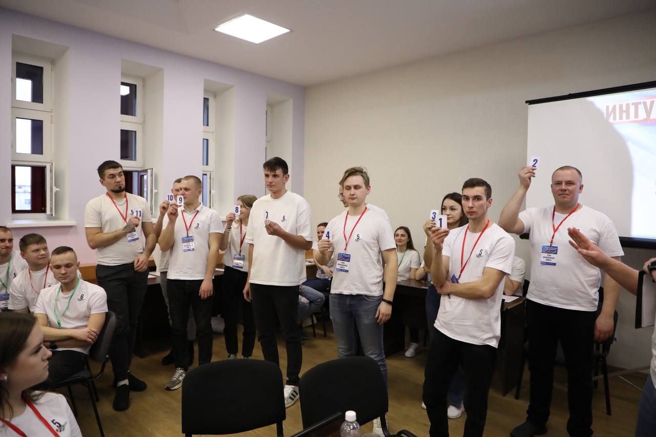  Члены Молодежного совета УП «Витебскоблгаз» приняли активное участие в интеллектуально-музыкальном квизе, а также в спортивных соревнованиях.