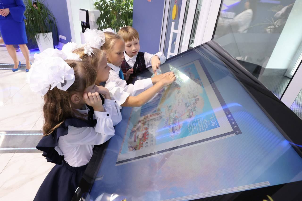 В УП «Витебскоблгаз» существует замечательная традиция, в «День знаний» радовать наших первоклассников.