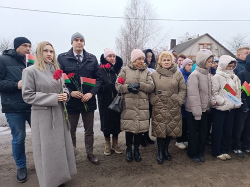 Руководство и коллектив ПУ "Чашникигаз" приняли участие в митинге, приуроченном к Международному дню памяти жертв.