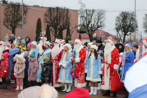 Глубокое Парад ДМ и Снегурочек5