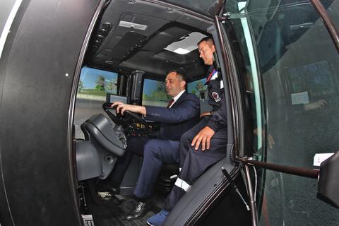 Центр точного земледелия СХП «Мазоловогаз» посетил председатель Витебского областного исполнительного комитета Александр Субботин