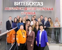 В рамках мероприятия участники ознакомились с организацией производственных процессов и внедренными технологиями аварийно-диспетчерской службы, службы внутренних газопроводов и внутридомового газового оборудования, центра обслуживания населения «Газ-Клиент-Офис», а также «Метан-Газ-Маркет».