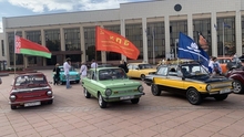 Так, слесарь Миорского РГС Евгений Плехтан принял участие в параде ретро-автомобилей «В единстве интересов единство поколений» проходившем в городе Новополоцке. 